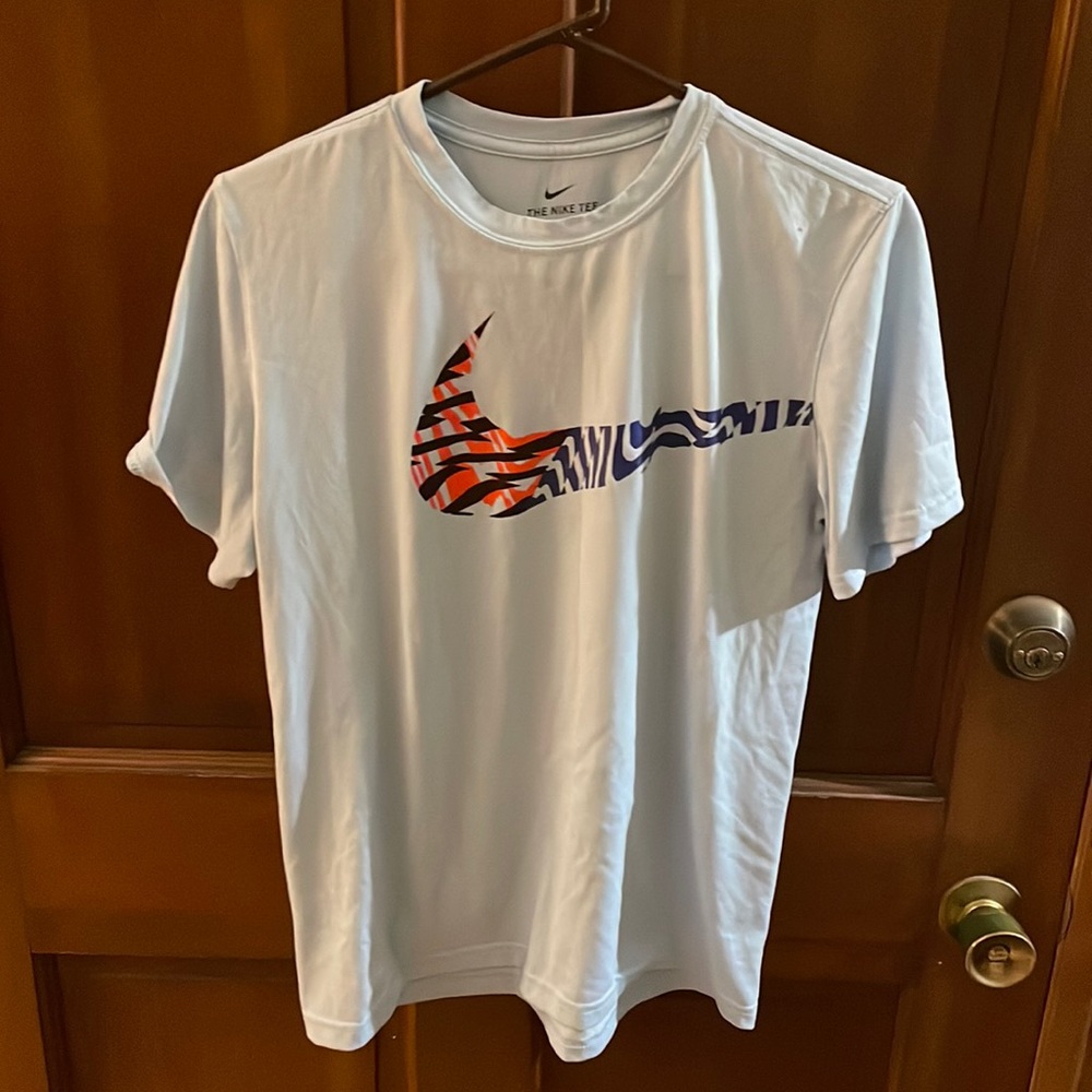 Mens Medium Nike blue T-shirt